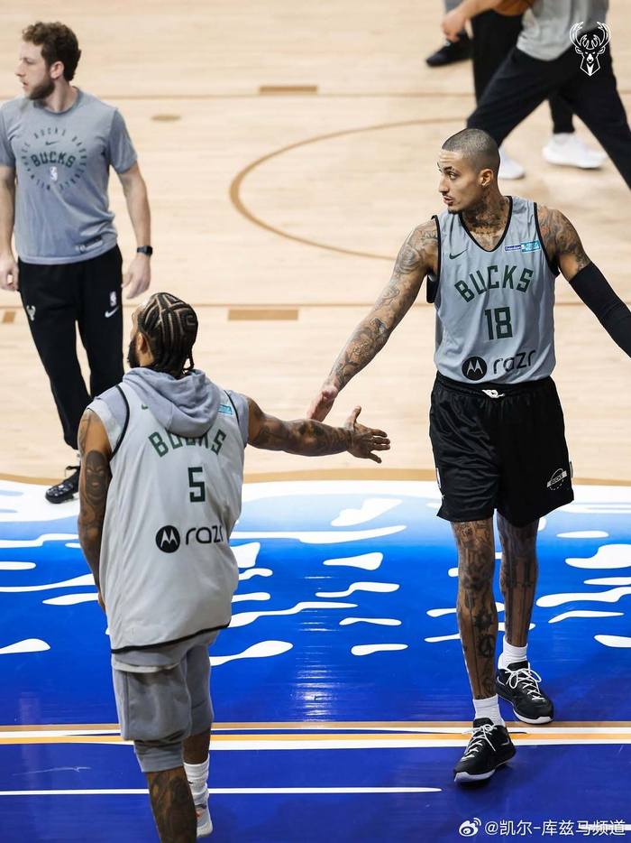 包含密尔沃基雄鹿训练开放日，赛前遗憾出局引欢呼，荷甲在即，球队文化再被提及的词条-亚博官网